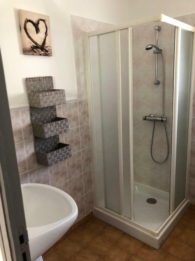 Maison D'En Face Salavas Εξωτερικό φωτογραφία
